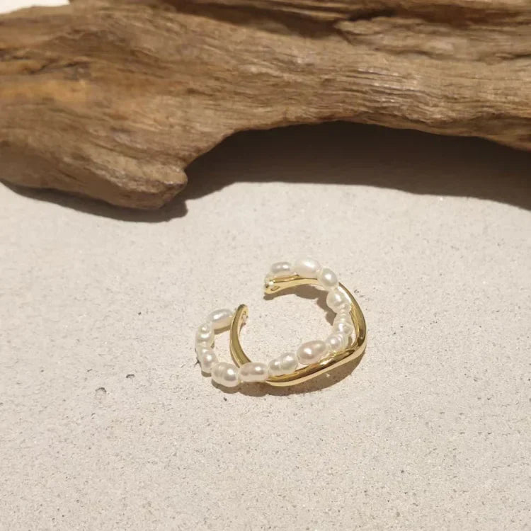 Elegant double layer gold ring with radiant freshwater pearl - Ivy