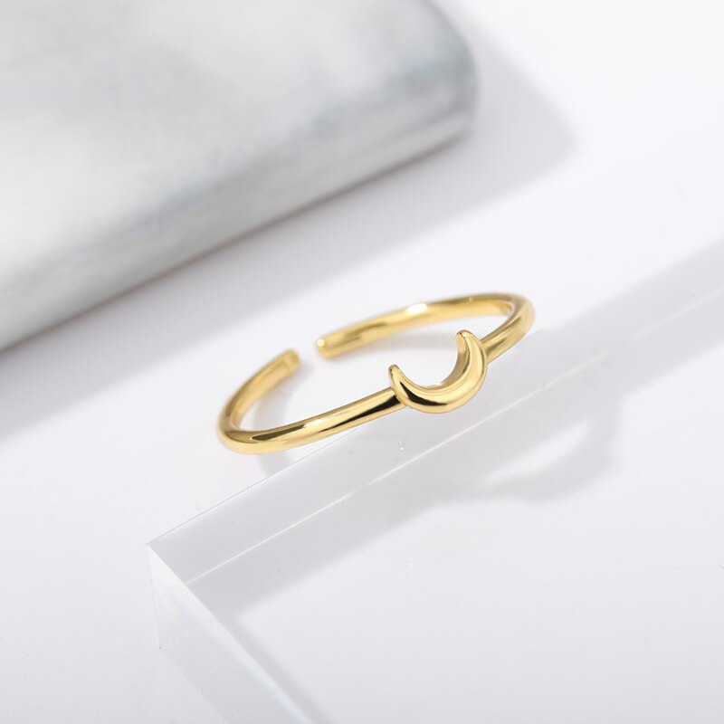 Nova – Elegant Crescent Ring for Jewelry