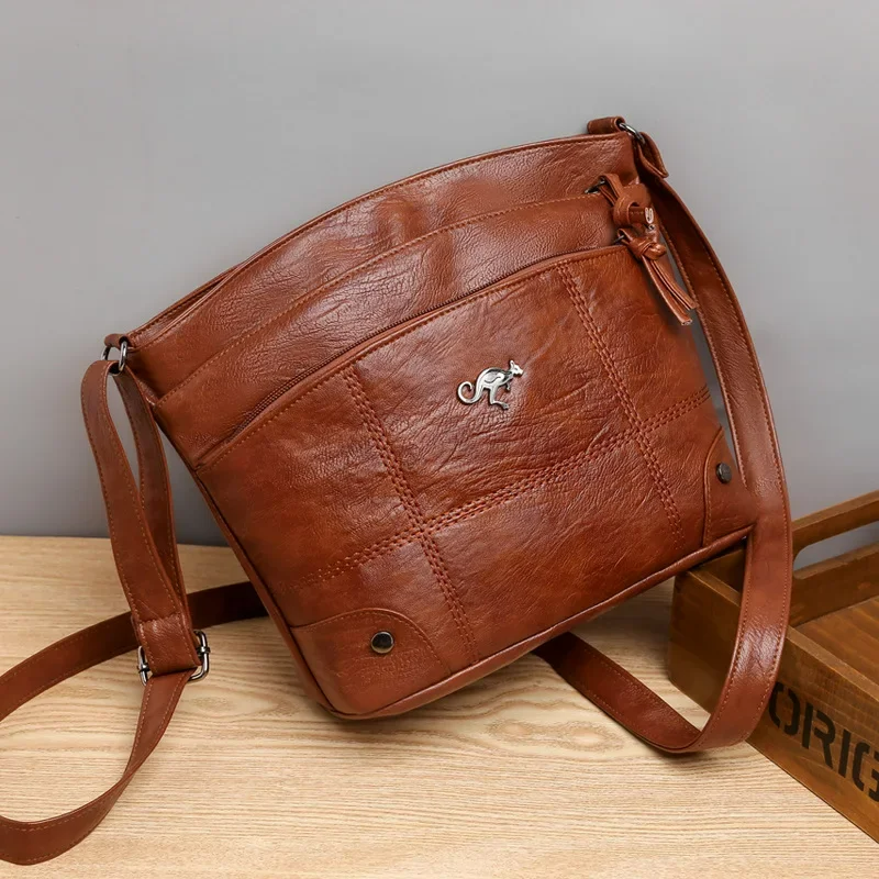 LuxuryCarry - Elegant Läder Axelväska med Rymlig Design