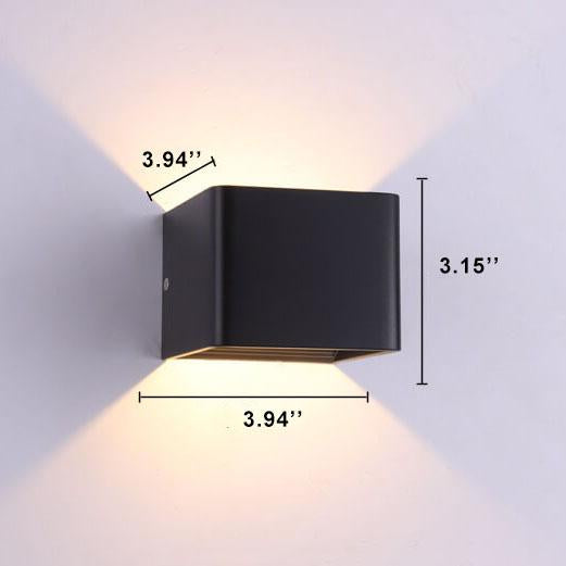 LuminSquare - Square Mini Wall Lamp in Aluminum