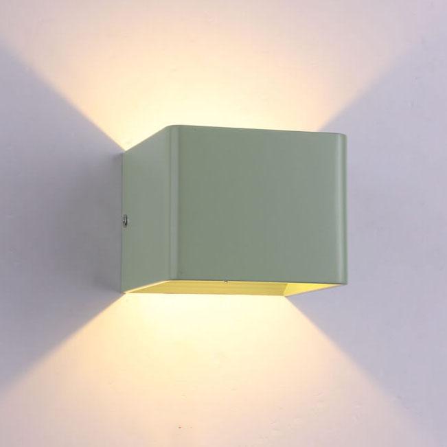 LuminSquare - Square Mini Wall Lamp in Aluminum