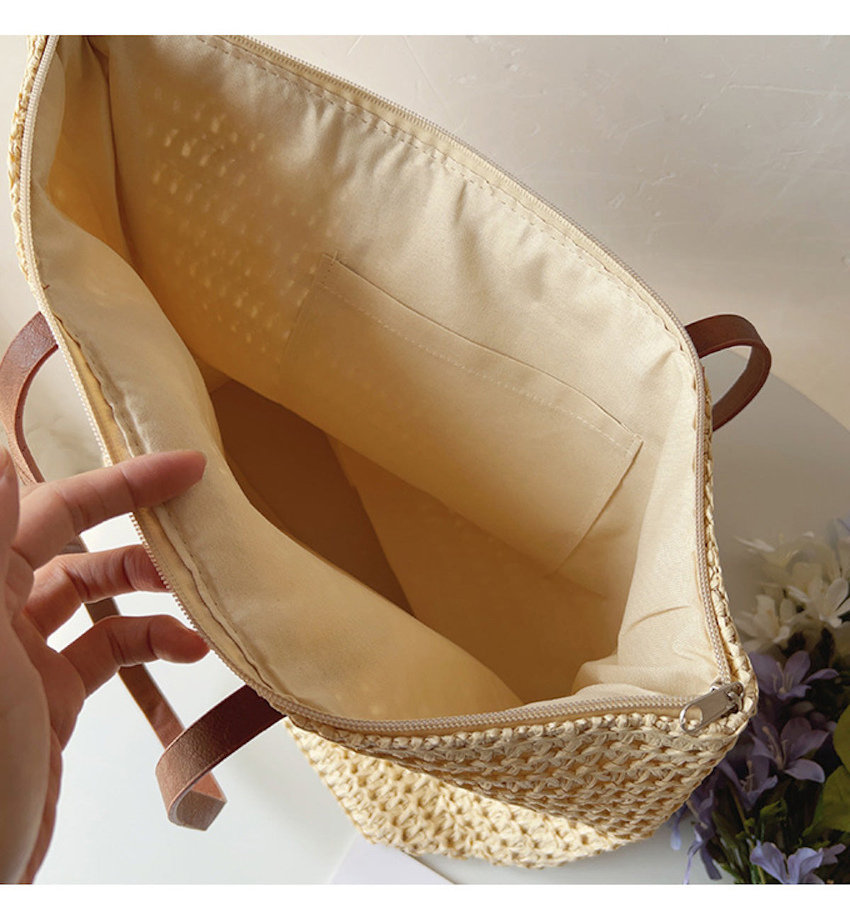 SummerBreeze Tote - Stylish basket bag with leather handle