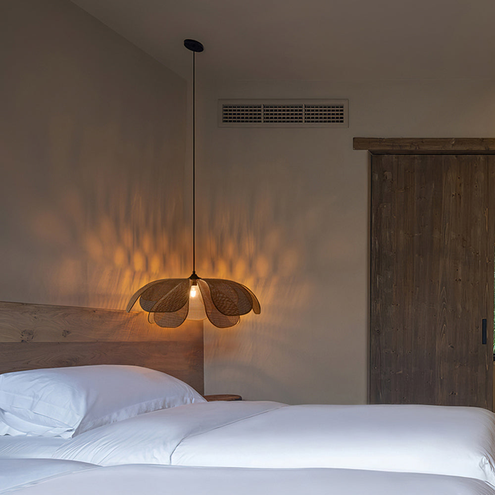 NaturelChic Lamp - Elegant Basket Hanging Lamp for Bedroom