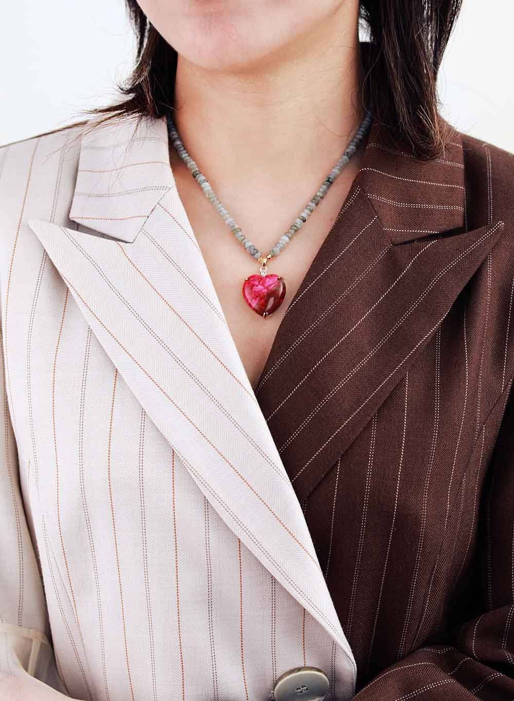 Nova Heart Charm Necklace – Stylish Desk Ornament