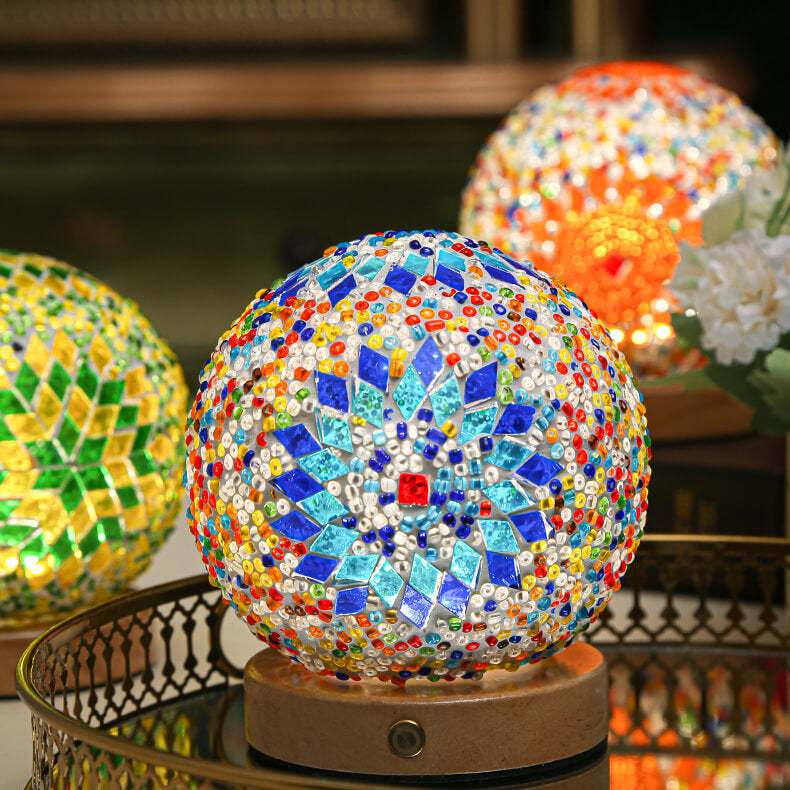 BohoGlow – Atmospheric Lamp in Wood and Glass