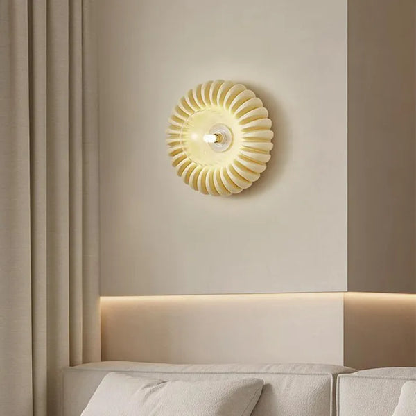 ArtisanGlow Warm White - Elegant Resin Heat Lamp for Bedroom