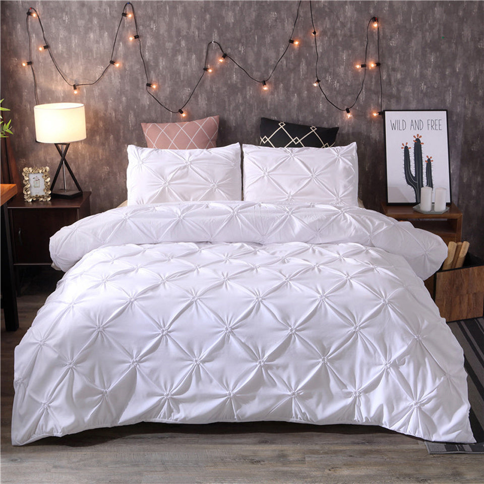 LuxeMicrofiber – Elegant Bedding for Unparalleled Comfort