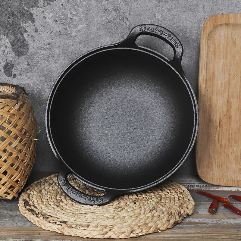 CastePrima Frying Pan - Durable Non-stick & Wooden Lid