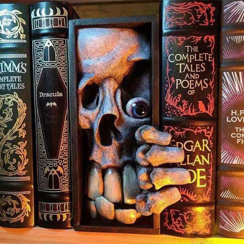 Mystical Charm - Unique Monster Marker in Black and Grey