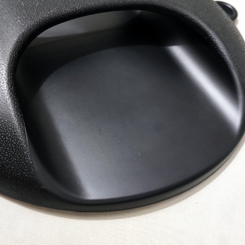 MirrorGrip – Practical makeup mirror with handle