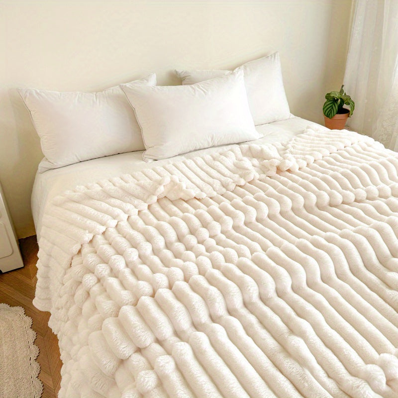 FlannelEase – Soft and Lightweight Blanket for Every Moment