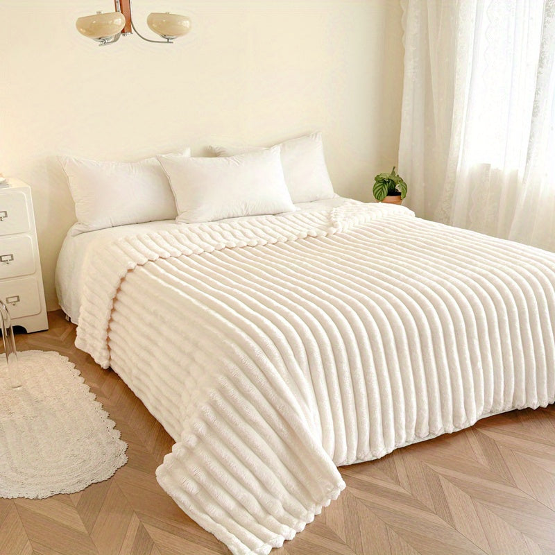 FlannelEase – Soft and Lightweight Blanket for Every Moment
