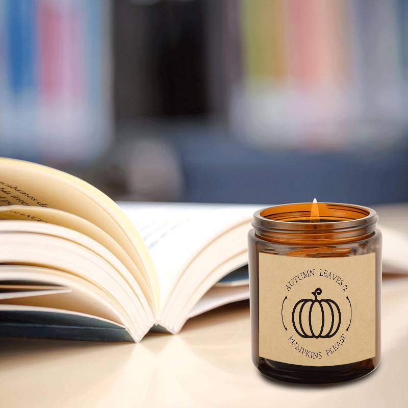 Autumn Glow – Scented Candle with Autumn Leaves & Pumpkins