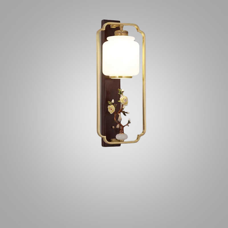 BrassGlow Wall Lamp - Elegant Brass Wall Lighting