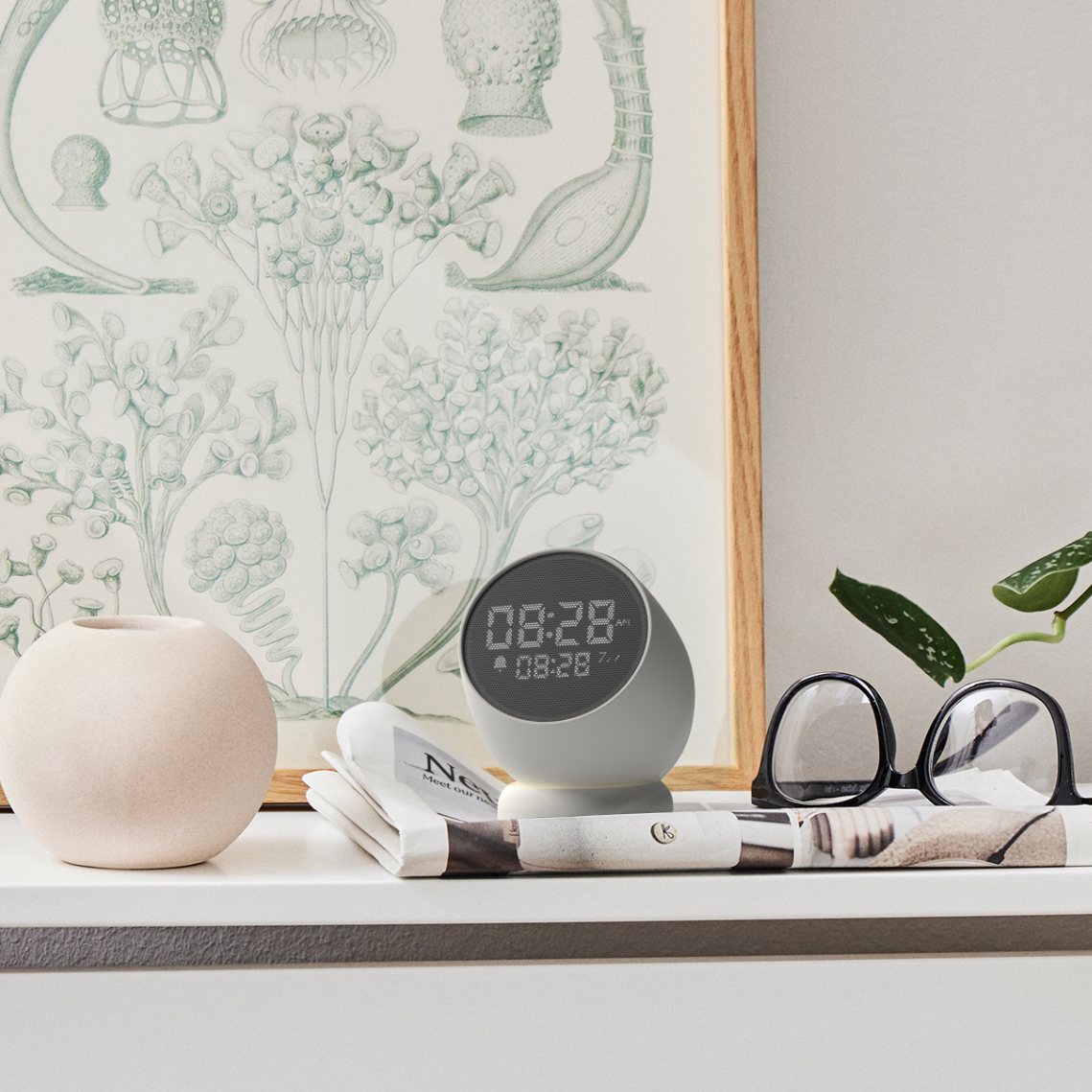 SmartWake - Wireless alarm clock with touchscreen and gyro sensor