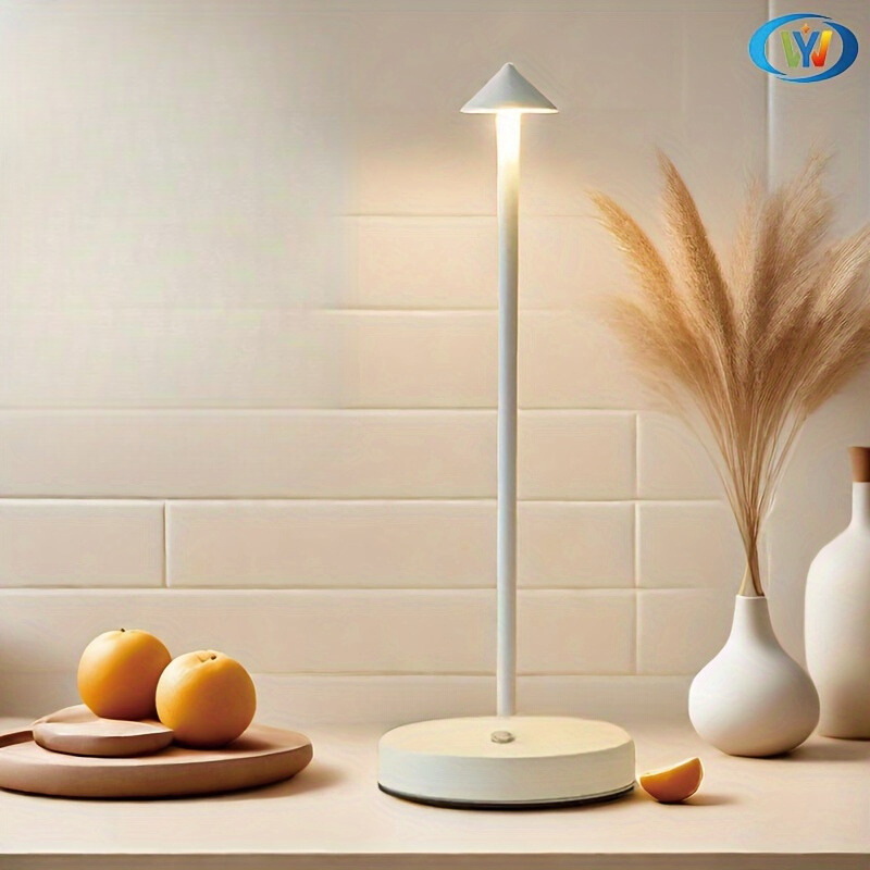 ConusLamp – Strakke USB Bordsbelysning