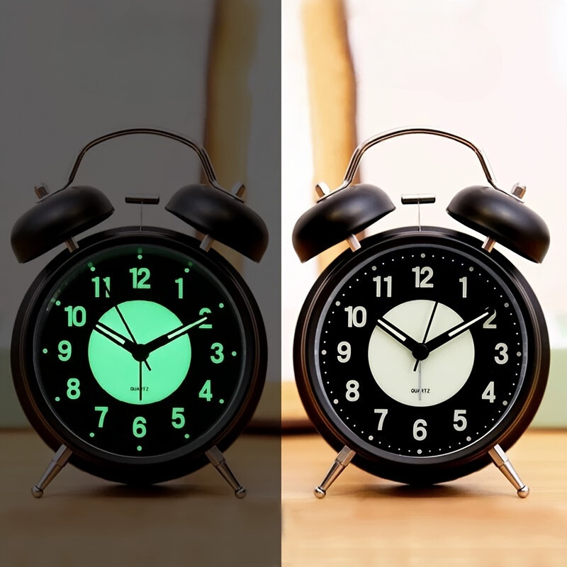 GlowClock – Modern Silent Illuminated Metal Alarm Clock