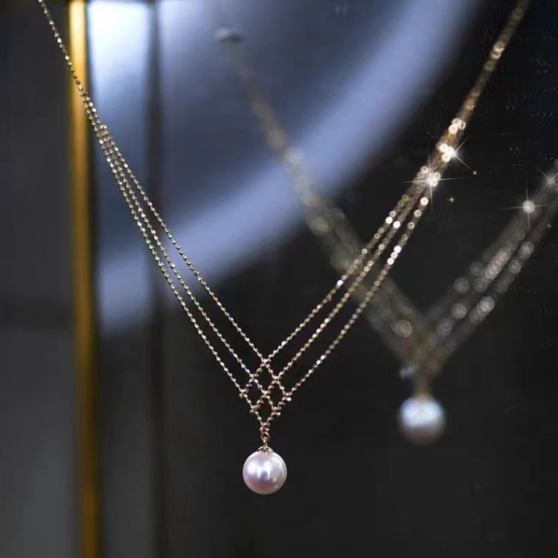 PearlGlow Necklace - Elegant Woven Jewelry