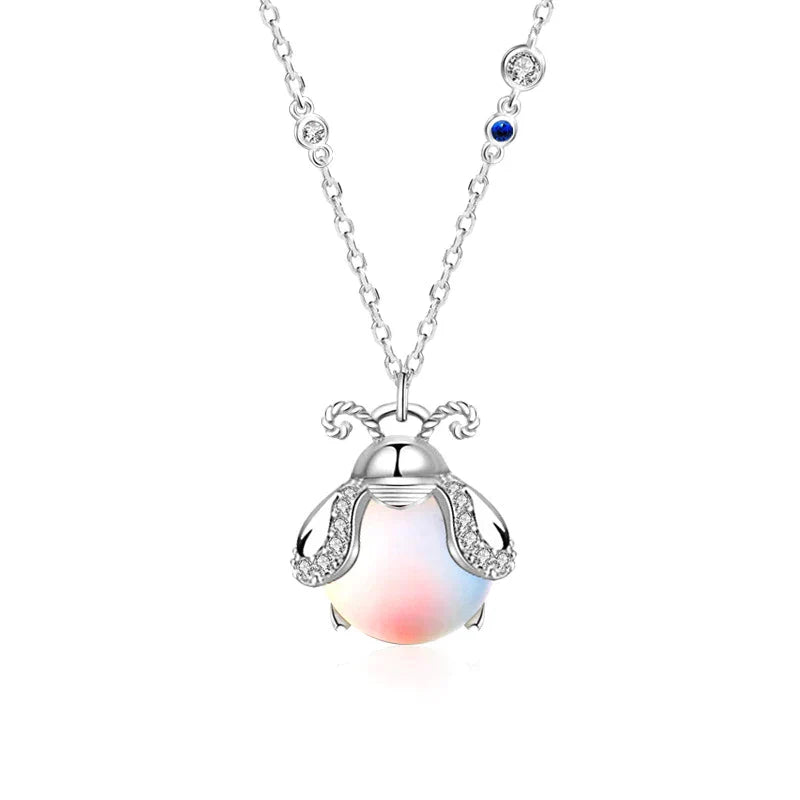 Captivating Moonstone Necklace from Eldfluga | Unique and Brilliant