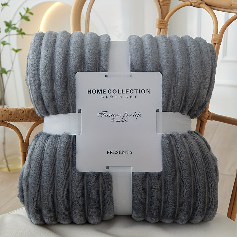 Luxe Flannel Polyester Blanket – Ultimate Comfort & Warmth