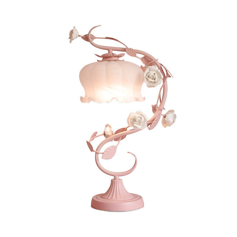 BellaStylish Rose Lamp - Elegant Rose Lamp for an Atmospheric Interior