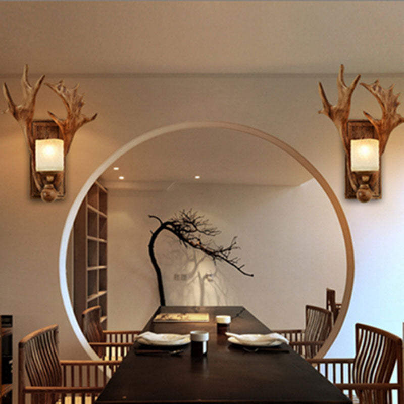 RusticAntler - Rustic wall lamp with antlers