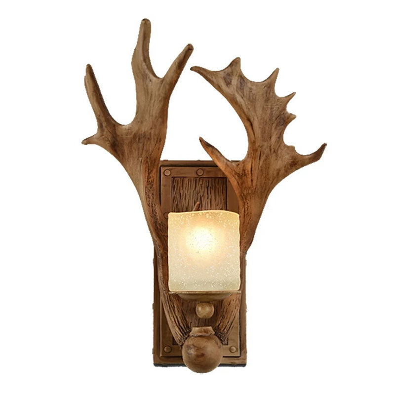 RusticAntler - Rustic wall lamp with antlers