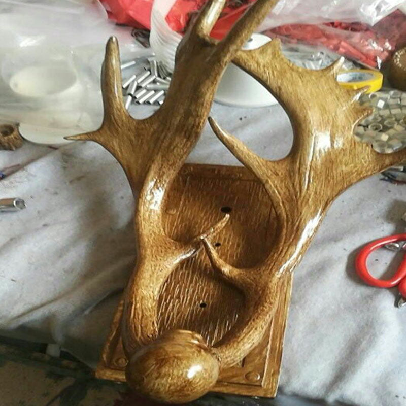 RusticAntler - Rustic wall lamp with antlers