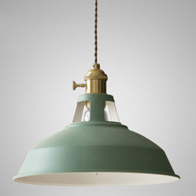 VintageGlow – Retro Hanging Lamp for an Atmospheric Venue