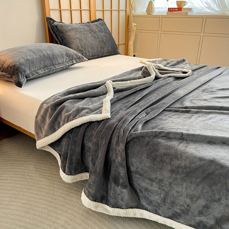 Luxurious Fleece – Reversible Throw for Ultimate Comfort