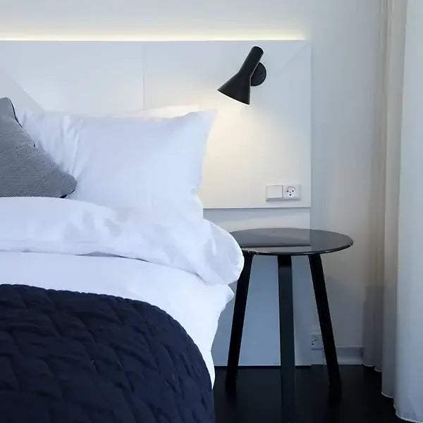 LumiMinimal Table - Elegant LED Table Lamp for Modern Interiors