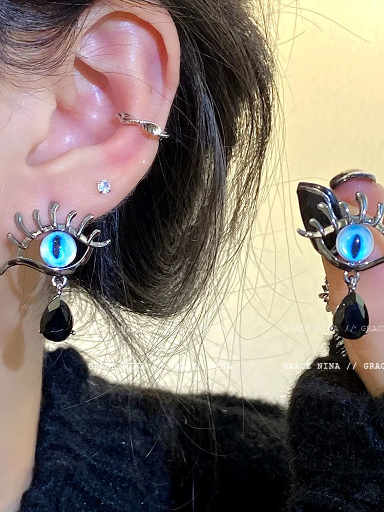 Yara Boze Oog Earrings - Captivating Elegance
