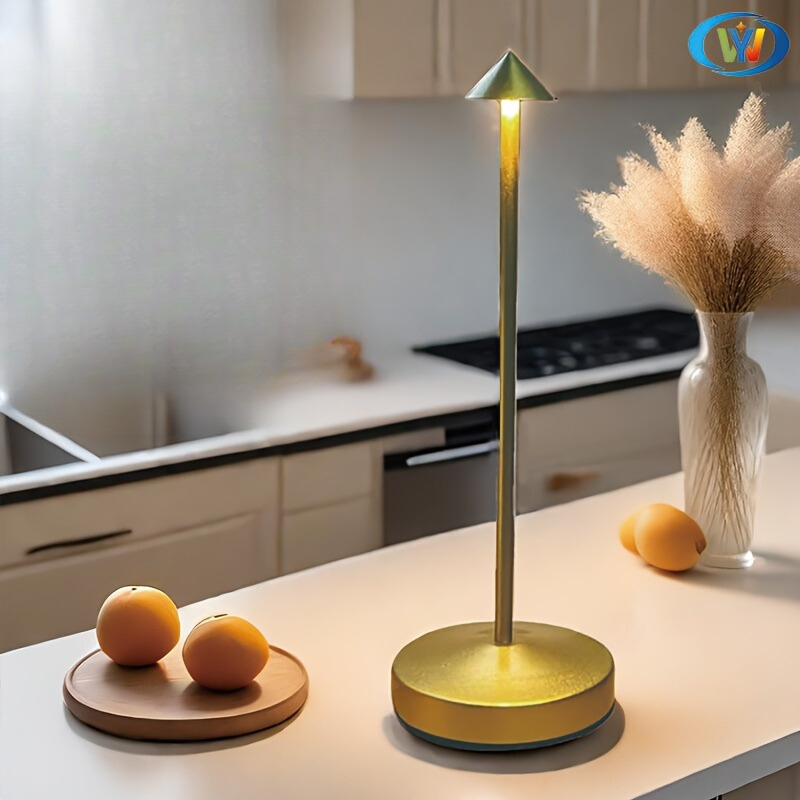 ConusLamp – Strakke USB Bordsbelysning