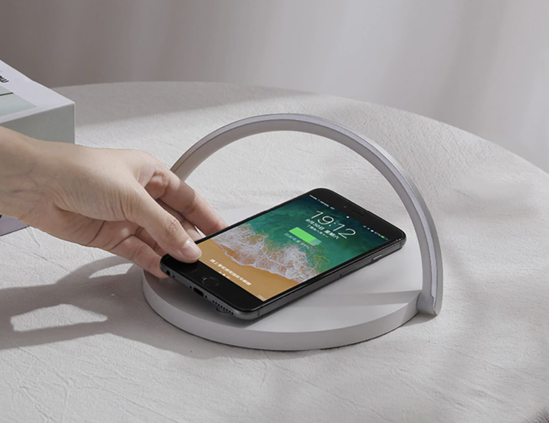 Bowlight Design™ - Stylish 3-in-1 Night Light with Qi Charger