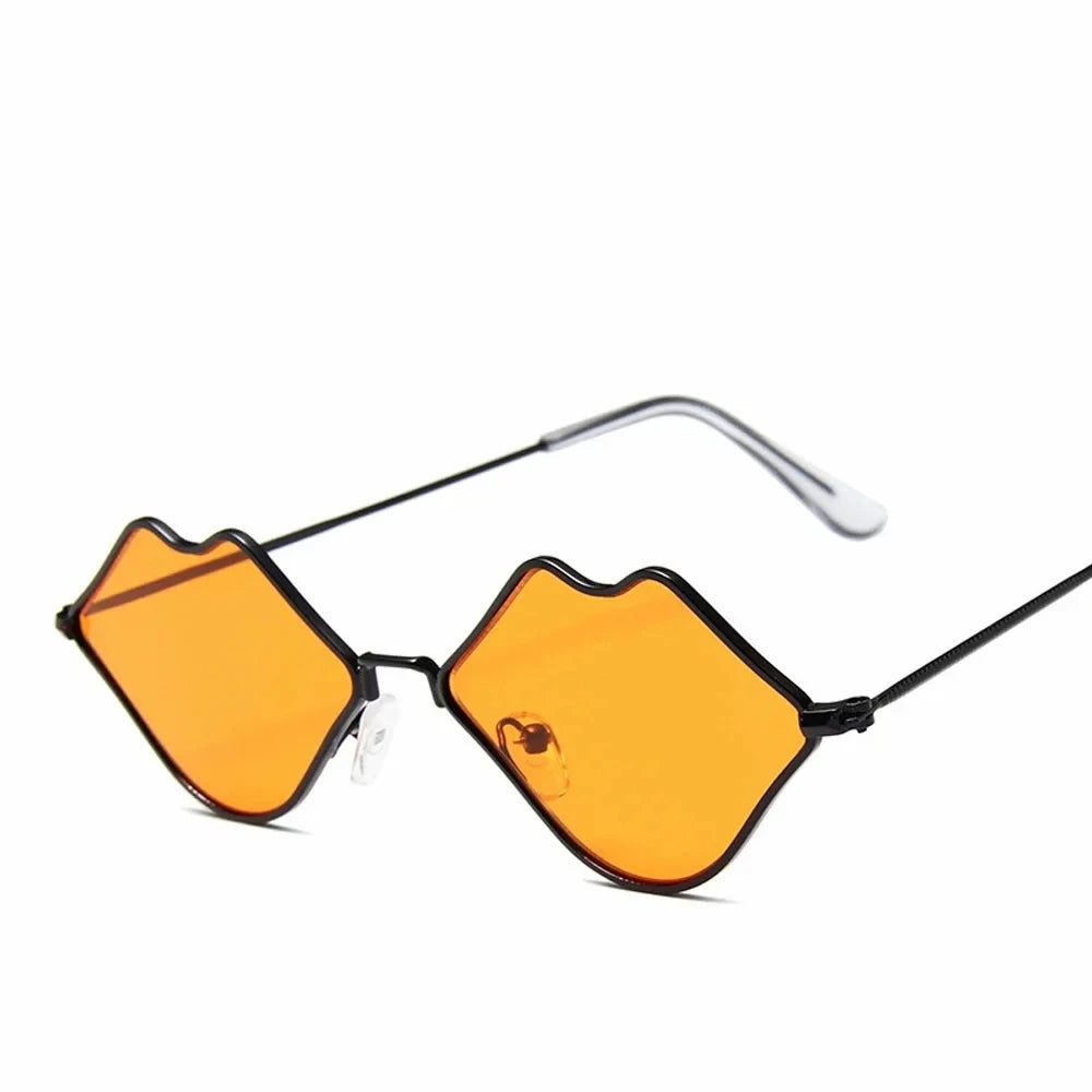 IzzaGlare - Vintage Sunglasses with Unique Design