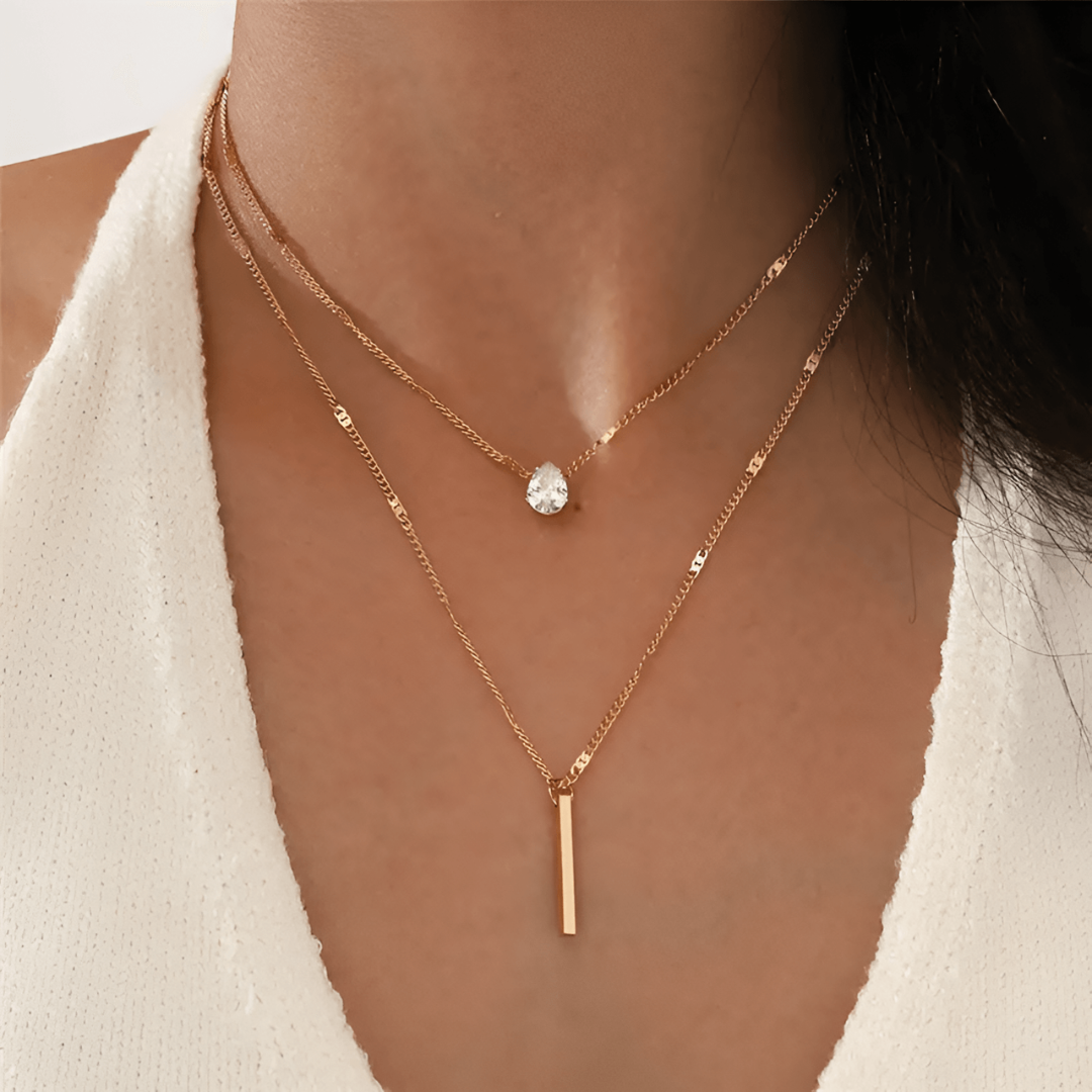 Lumia GlowChain – Stylish Illuminated Chain for Mood