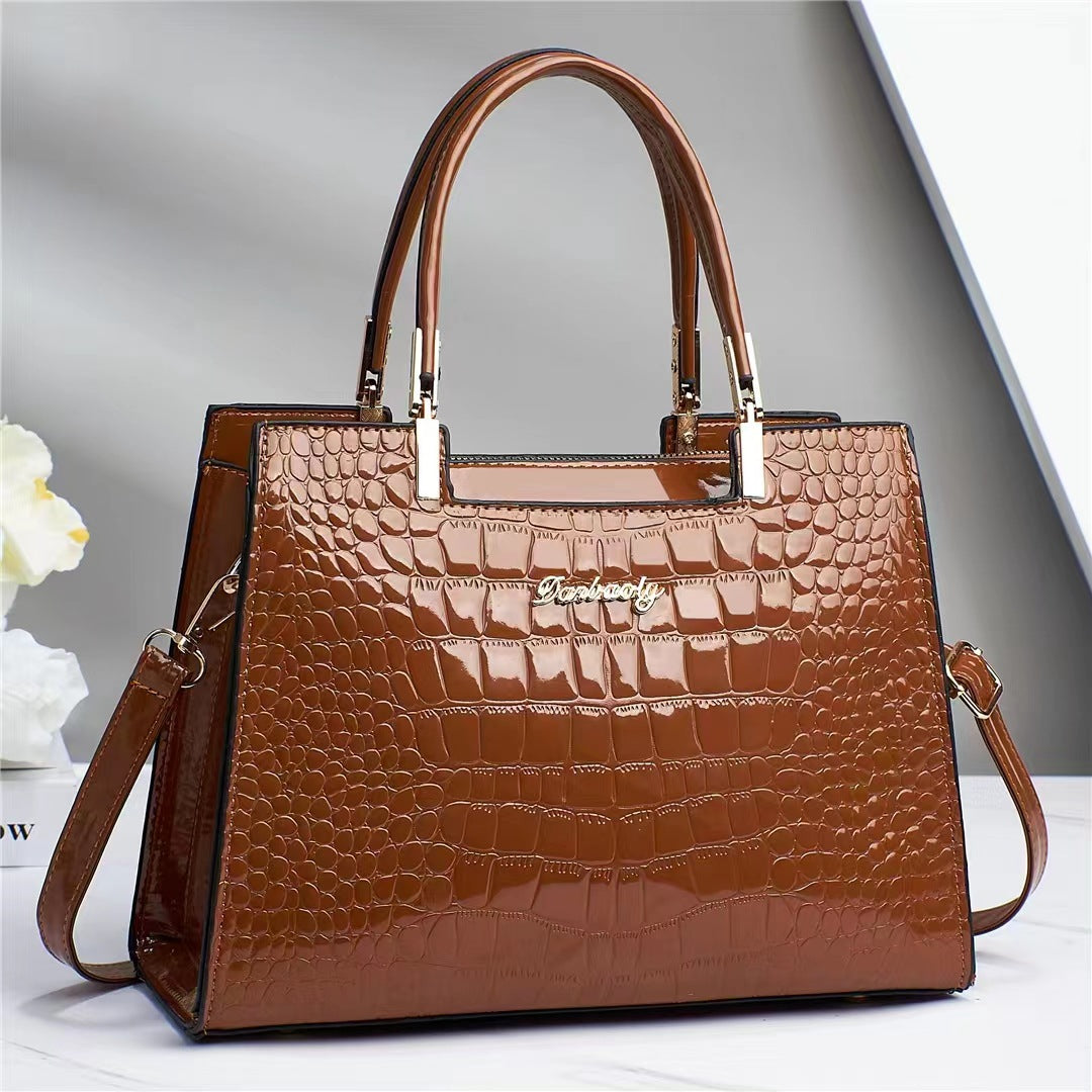 EliteGlam Bag – Luxurious and Elegant Handbag