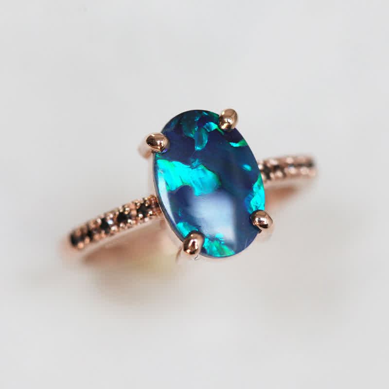 Isabella 3-piece ring set with stunning sapphires and opals