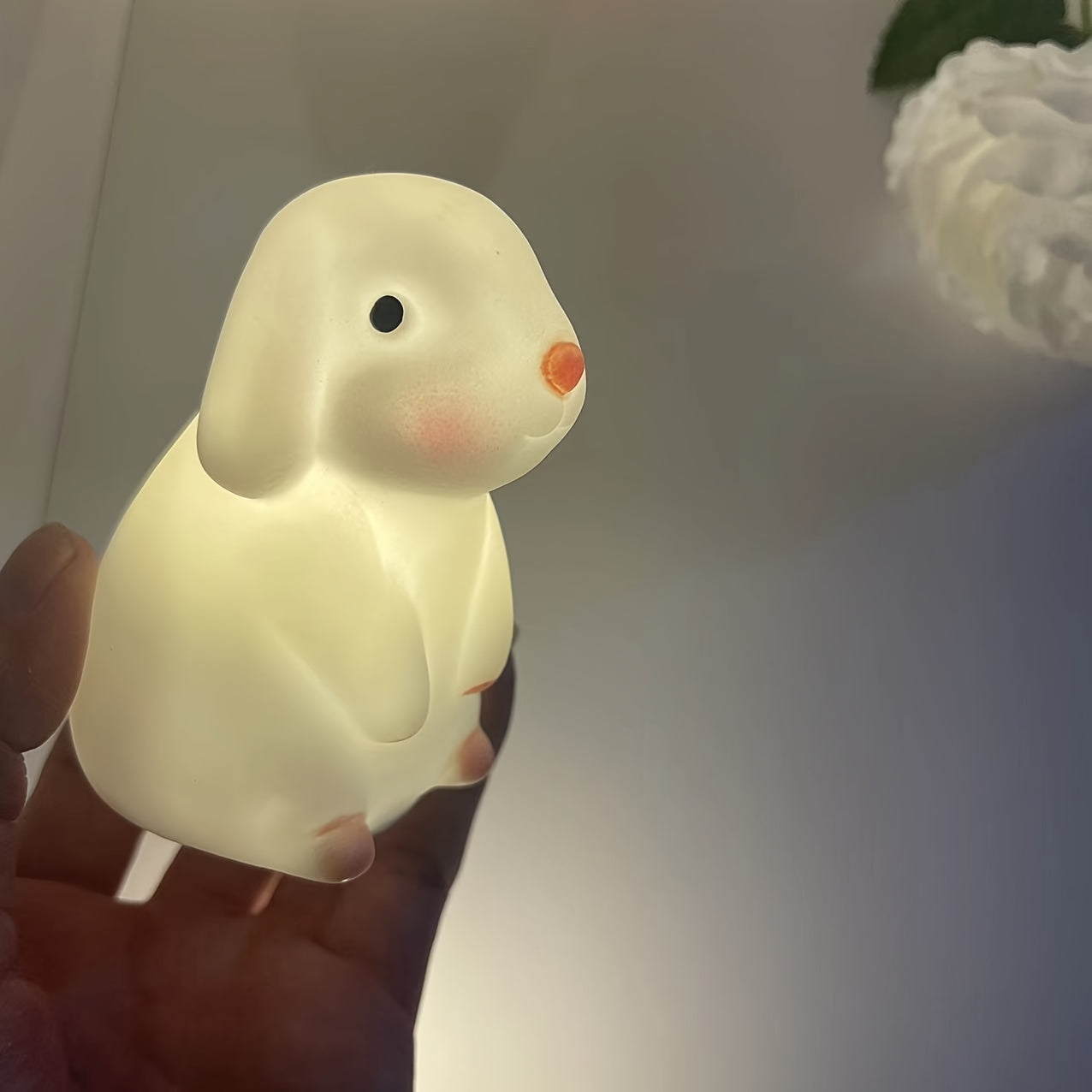 GlowDeco – Stylish wireless night light