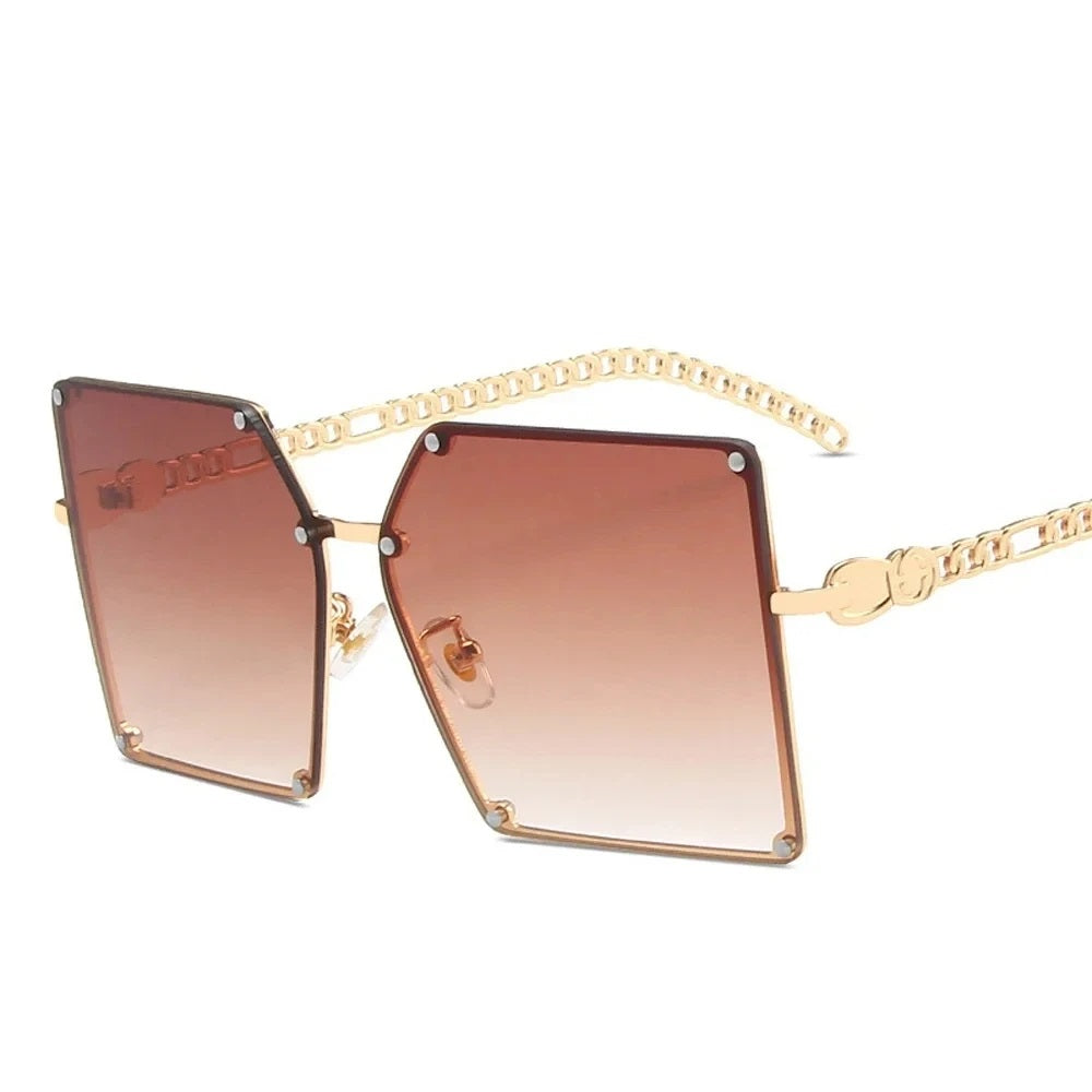 Mirthe Shades - Retro Sunglasses for a Stylish Look