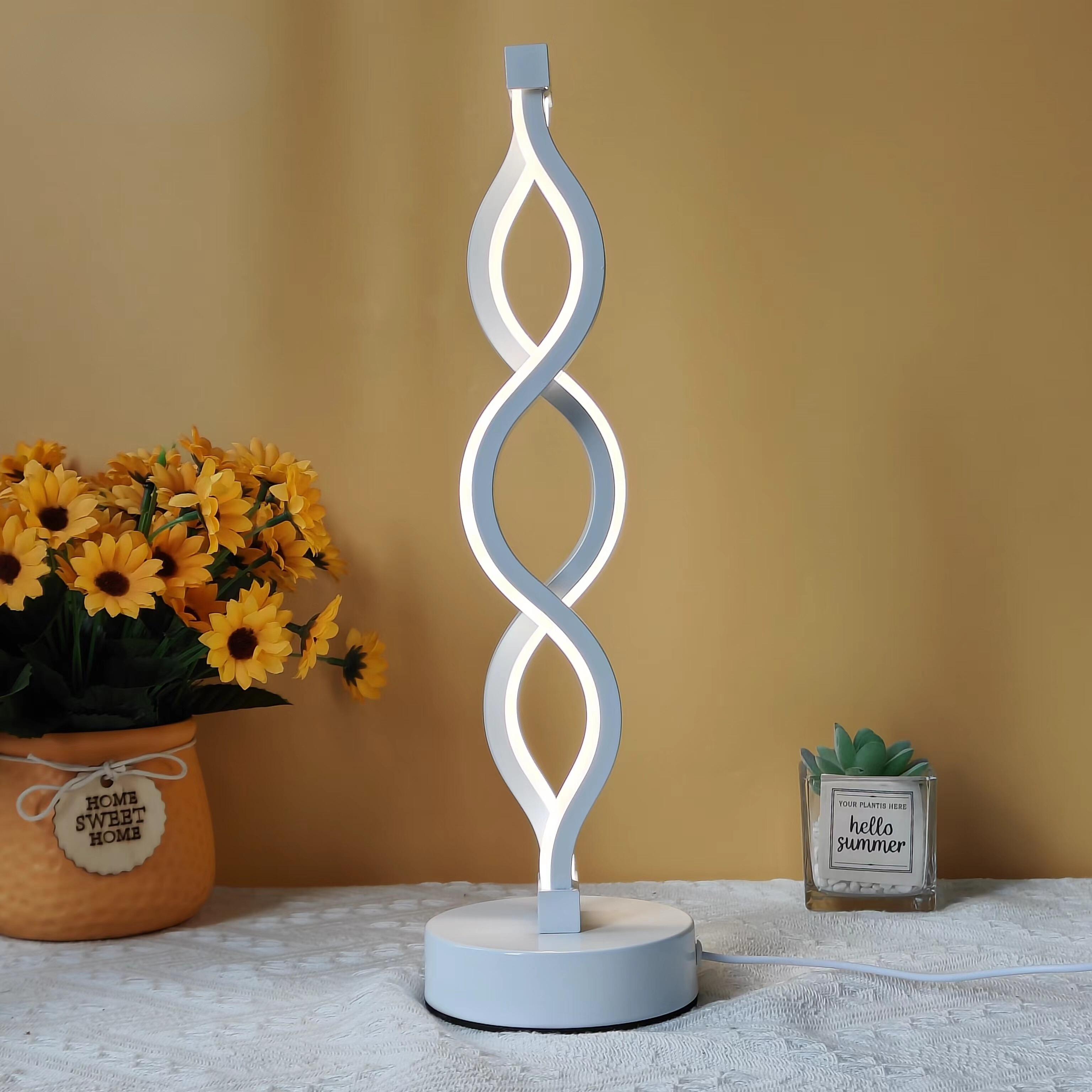 SeaWave Desk Lamp – Modern Aluminum LED Lighting