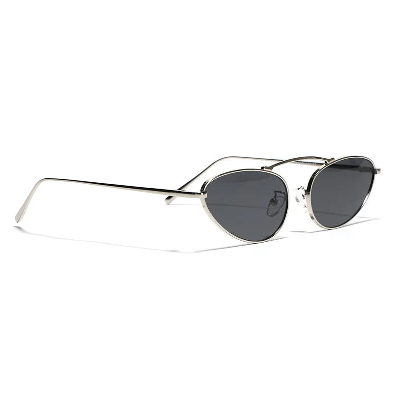 LuxVibe – Oval Luxury Sunglasses