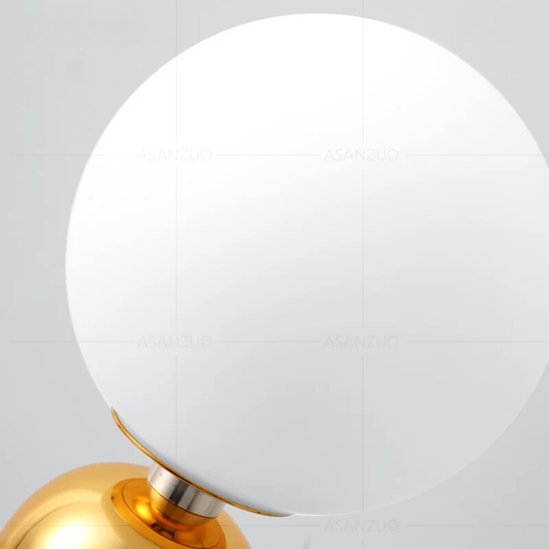 SphericalStyle - Elegant Ball-Shaped Lamp for Our Rooms