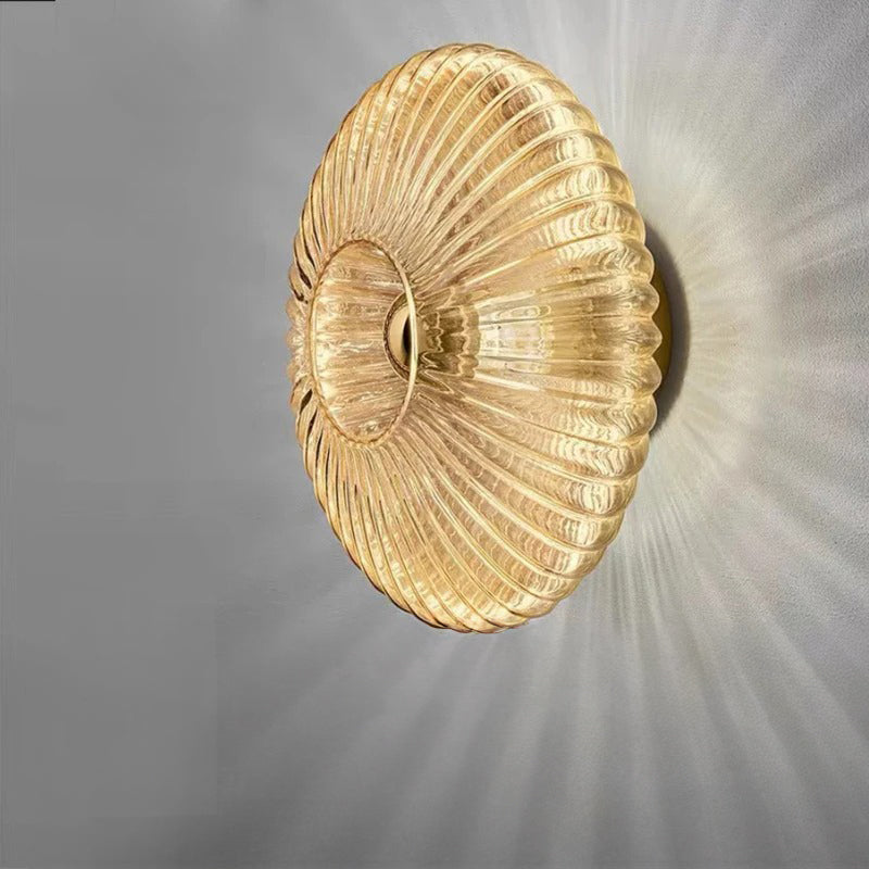 Verre Luminis – Elegant Glass Wall Lamp for Atmospheric Lighting