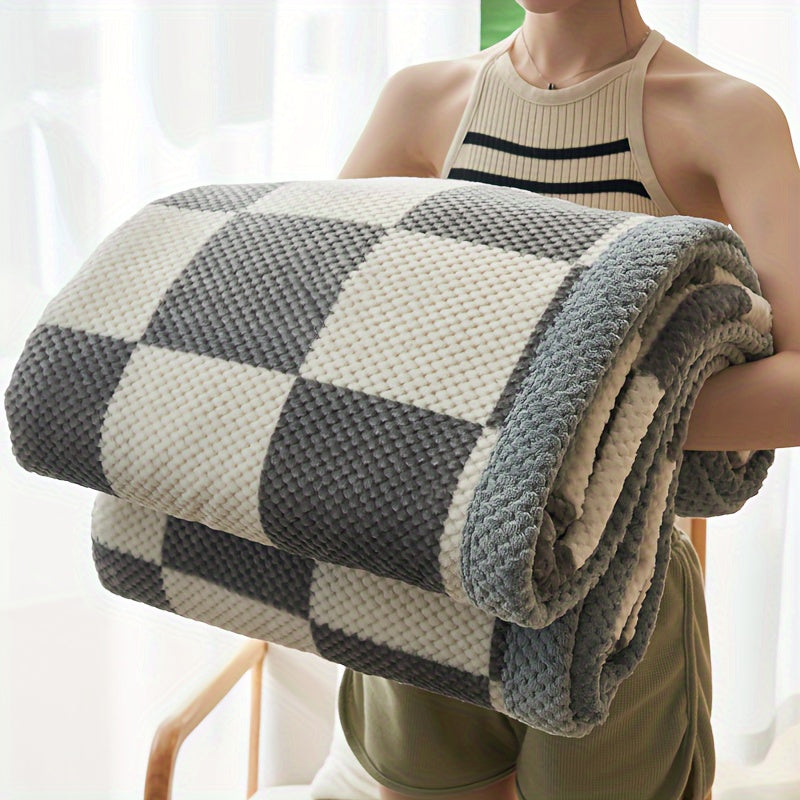 Cozy Plaid – Luxurious Milk Fleece Blanket for Ultimate Comfort