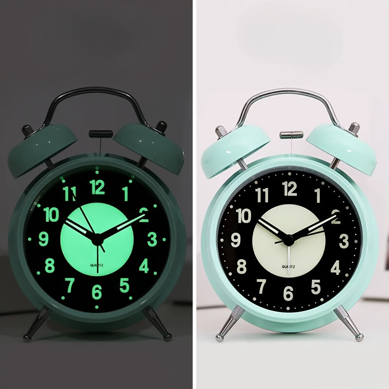 GlowClock – Modern Silent Illuminated Metal Alarm Clock