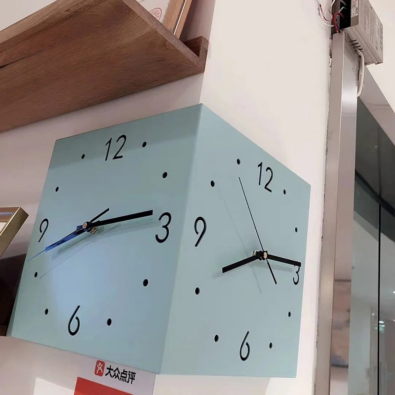 DualEdge Clock - Elegant Wall Clock with Silent Mechanism