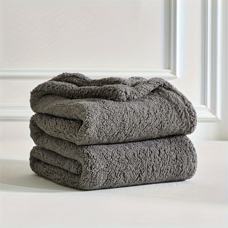 CozyWrap – Luxurious Sherpa Fleece Blanket for Winter Days