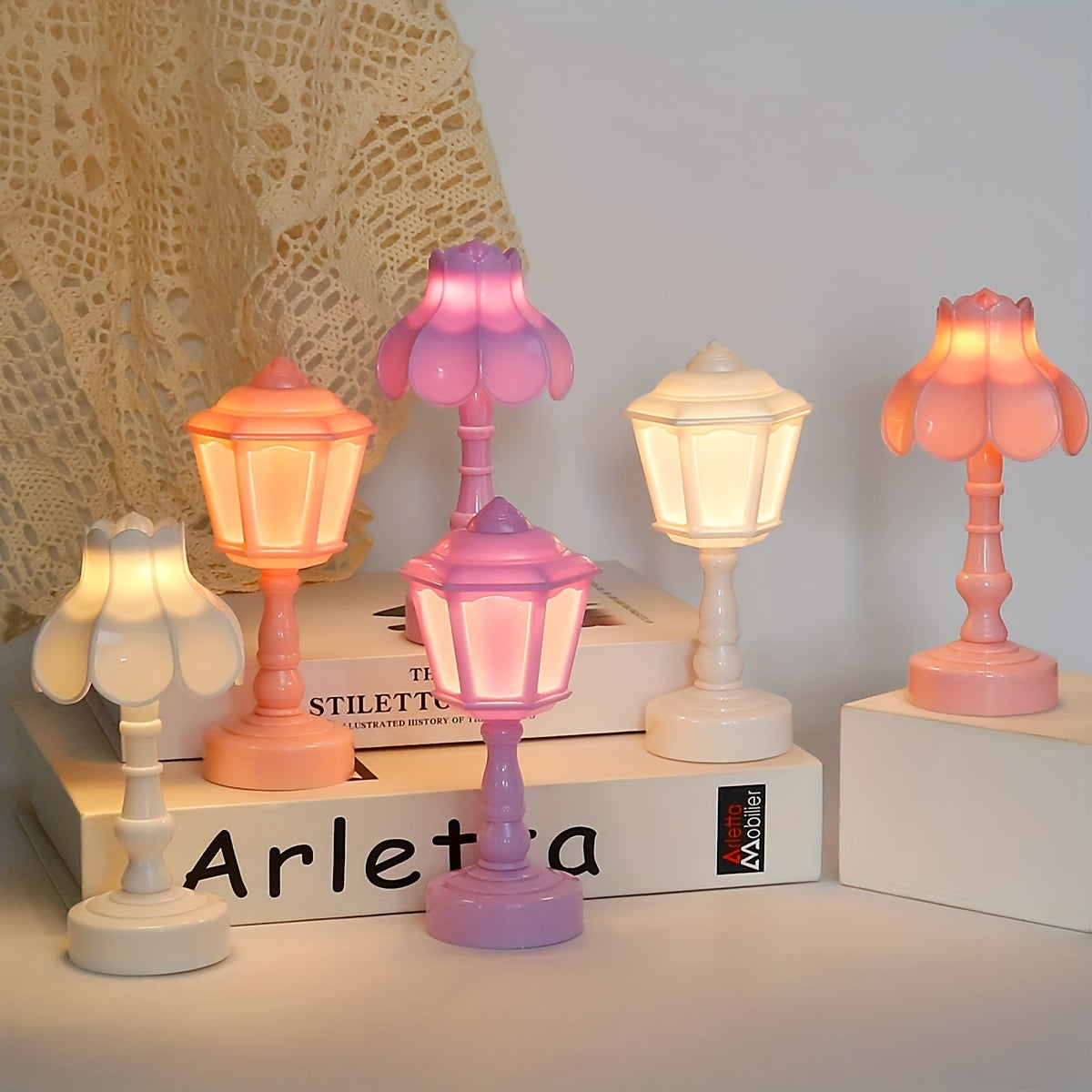 UmbrellaGlow - Vintage Mini Bordslampa med Charm