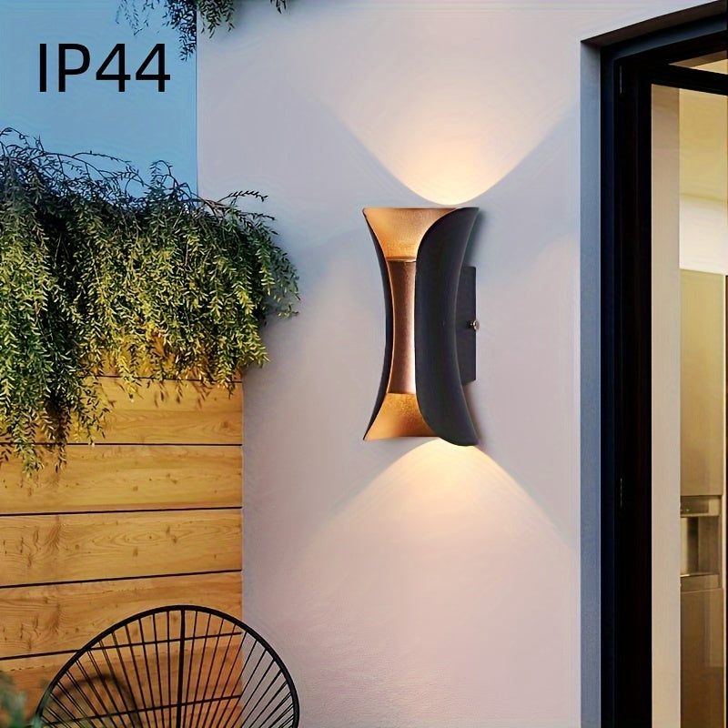 LumiWall – Strömlinjeformad LED Vägglampa för Inomhus/Ute